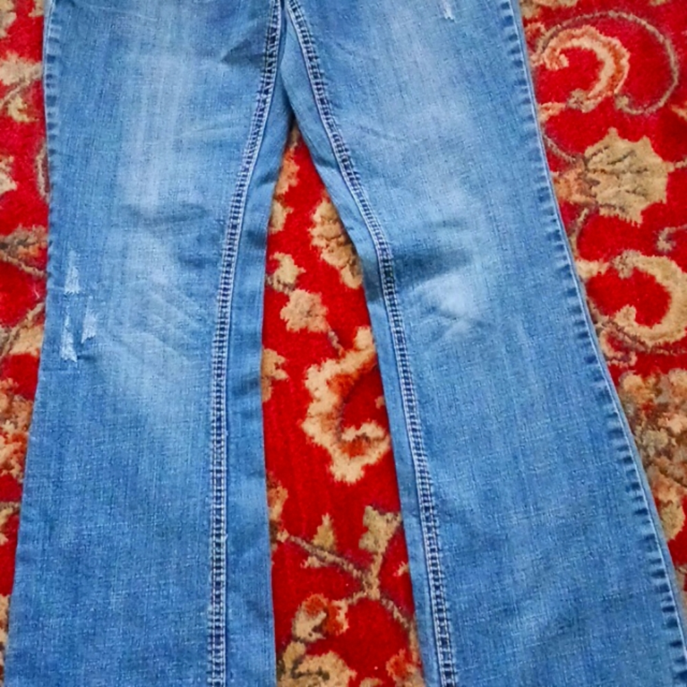 Request jeans